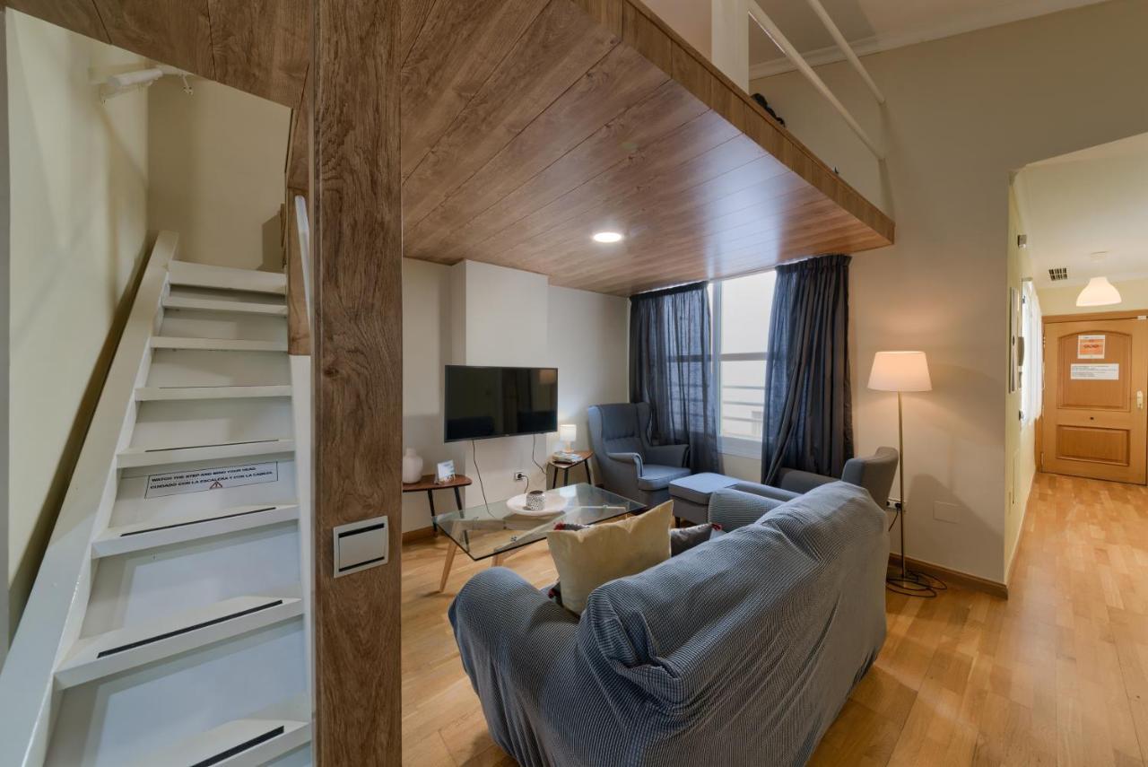 Holidays2Malaga Soho Penthouse ภายนอก รูปภาพ